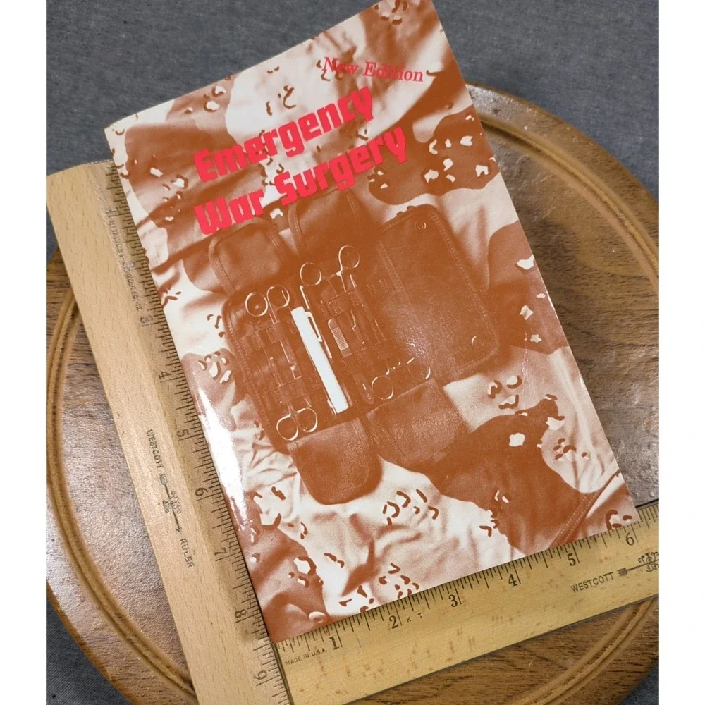 Emergency War Surgery Second US Revision NATO Handbook 1988‎ (Delta Group 1992)